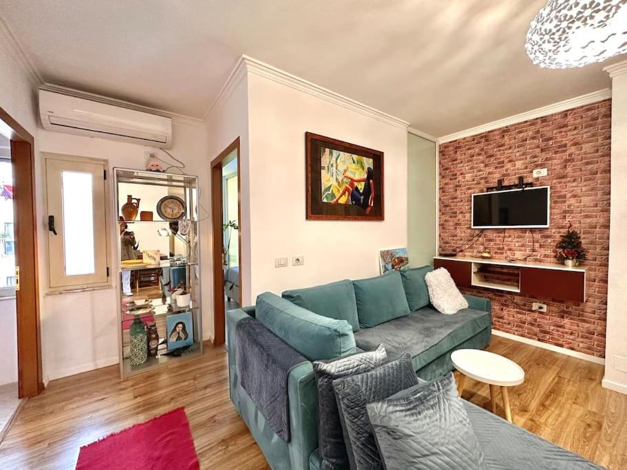 Family Living Tirana Apartment Екстериор снимка